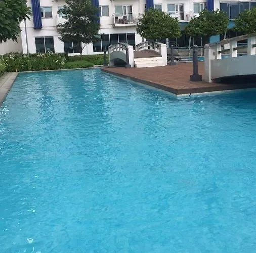 Ronnzel Staycation In Jazz Makati Apartment